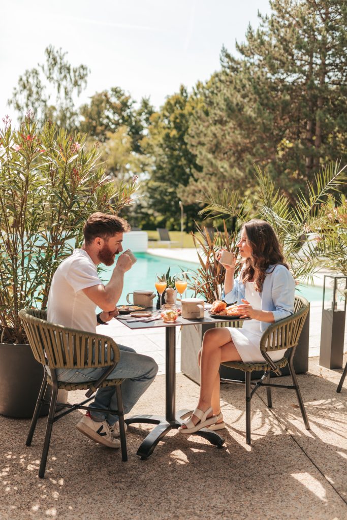 petit déjeuner dans notre hôtel réservé pour vos sorties en Bourgogne près de Chalon